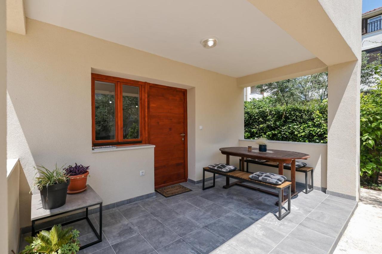 Apartment Ana 扎达尔 外观 照片